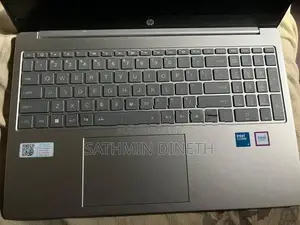 HP 15-fd1xxx Laptop