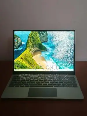 Microsoft Surface Go 1943 Core i5-1035G110th GEN 16GB RAM/256GB SSD