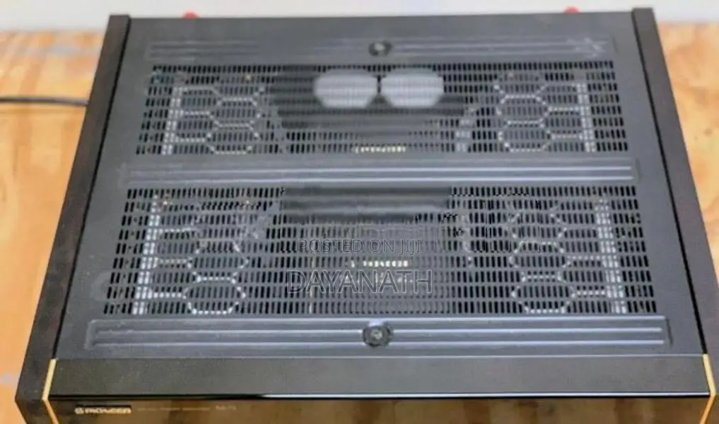 Pioneer M72 Power Amplifier