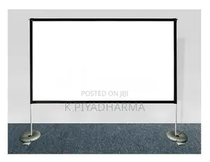 Portable Multimedia Screen