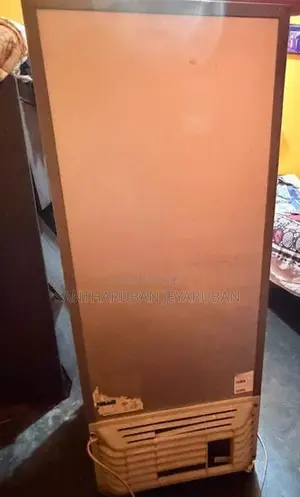 Whirlpool Refrigerator 220L