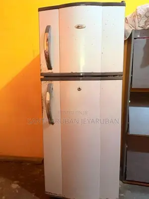 Whirlpool Refrigerator 220L