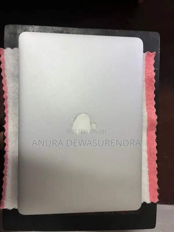 Apple MacBook Air