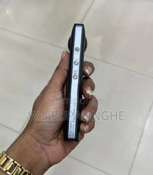 RICOH THETA S – 360° Camera 📷