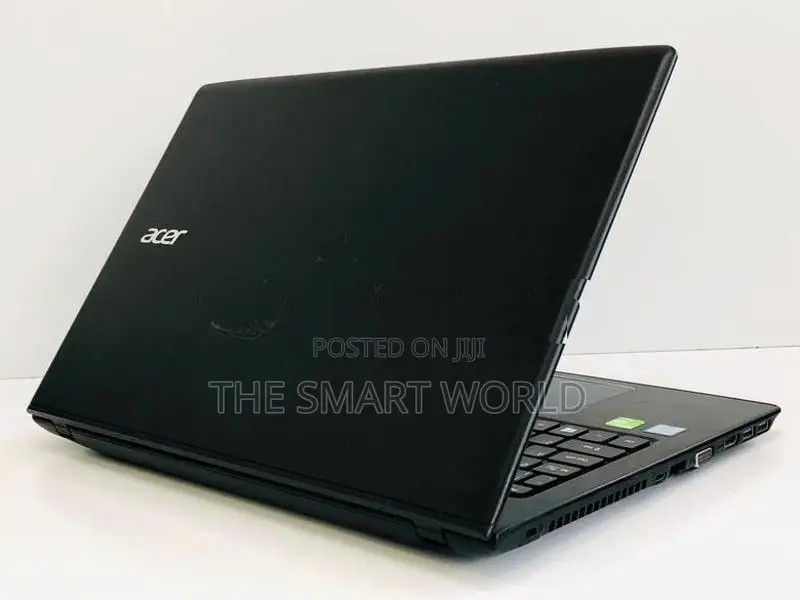 Acer TravelMate Core i7 7th Gen8GB RAM 256GB SSD NVIDIA 940MX Laptop