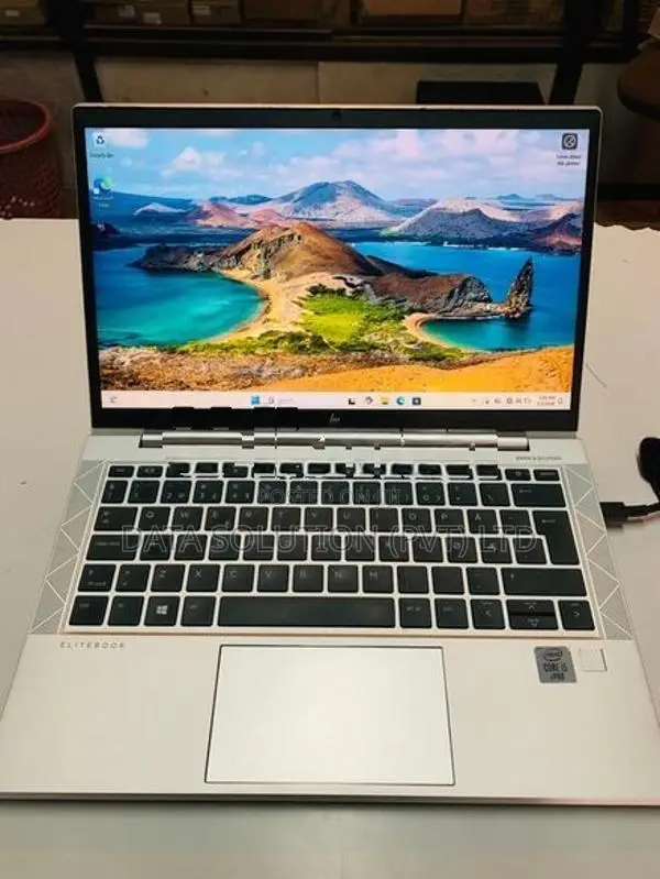 HP EliteBook 830 G7RAM:12 GB DDR 4 SSD 256GB