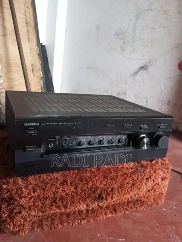 AX 486 Yamaha Amp