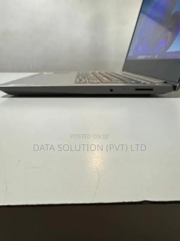 Lenovo IdeaPad 3 14ADA05 (81W0) 128 GB NVME SSD RAM 4