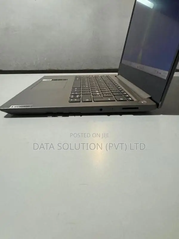 Lenovo IdeaPad 3 14ADA05 (81W0) 128 GB NVME SSD RAM 4