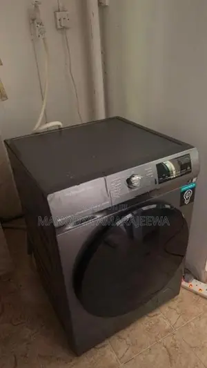Hisense Washing Machine 10.5 KG