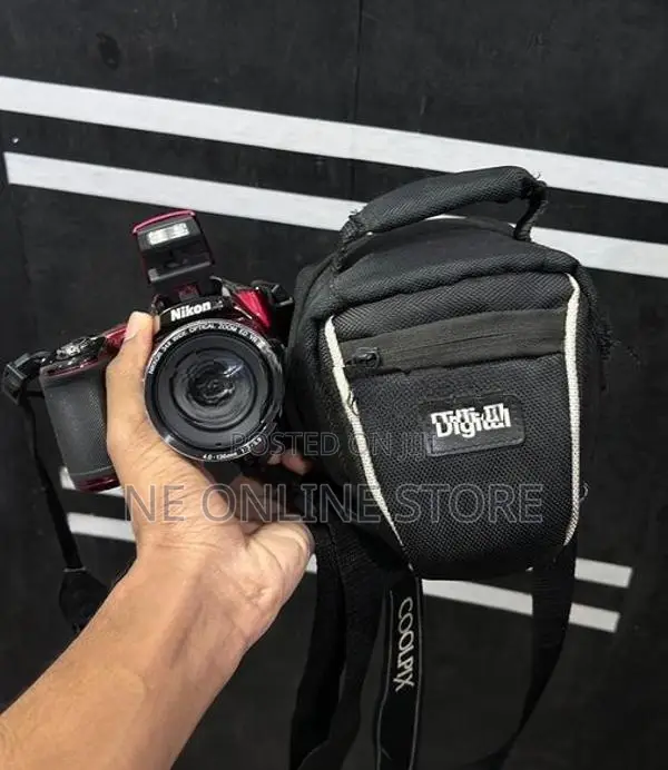 Nikon Coolpix L830 Digital Camera