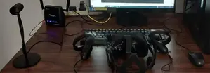 Oculus Rift CV1 Full Kit Box Fully Functional