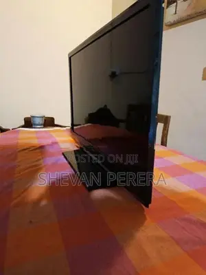 SHARP 32' TV