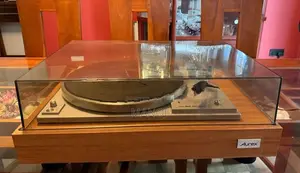 Aurex Turntable