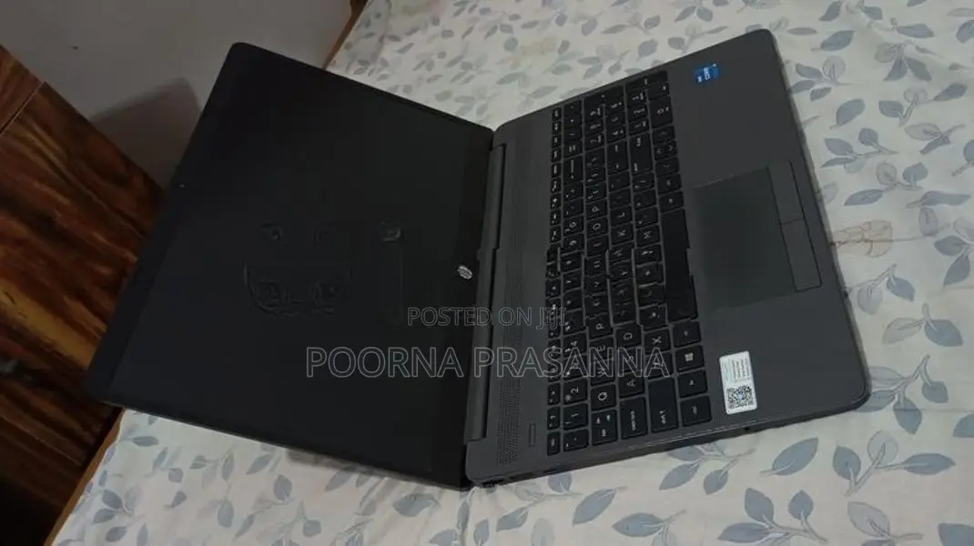 HP 250 G8 Laptop (Notebook)
