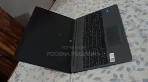 HP 250 G8 Laptop (Notebook)