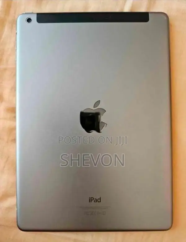 Apple iPad Air 1st Gen 32GB