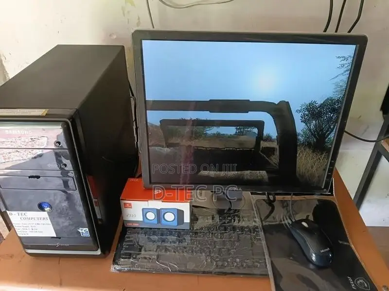 Samsung Core i 3 2120 2nd / 19" LED Screen With Full Set