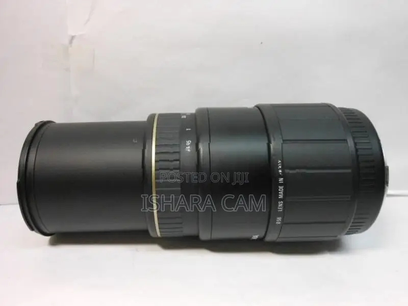 canon 70-300 macro / tele DSLR lens