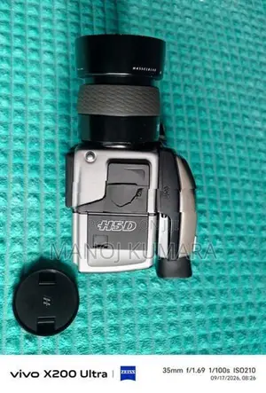 Canon Hasselblad H5D Medium Format Digital Camera + 80mm Lens Kit