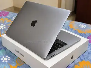 MacBook Air M1