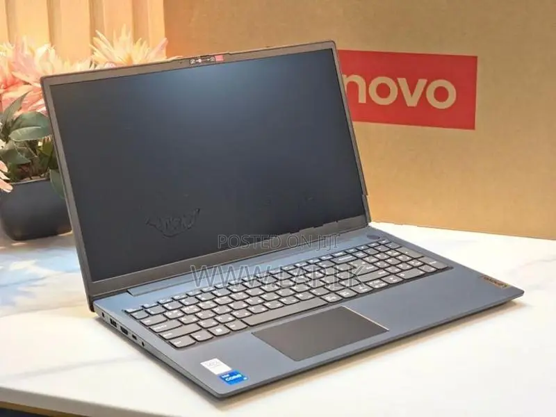 New Lenovo Core™ 3 100U–14th GEN 15.6-inch 8GB DDR5 RAM 256GB NVME