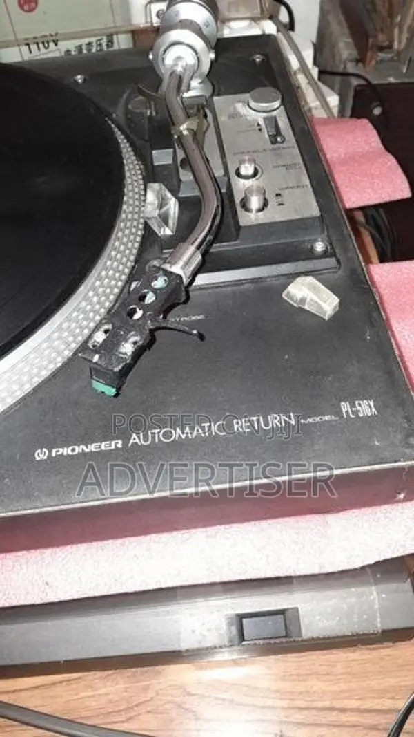 Pioneer Record player