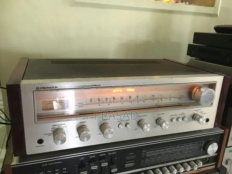Pioneer Stereo Receiver - SX 550