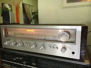 Pioneer Stereo Receiver - SX 550