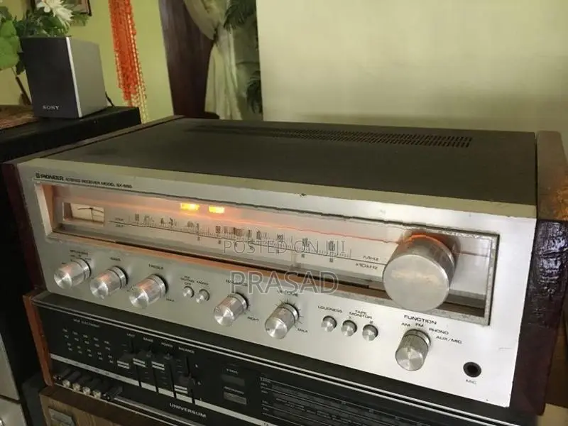 Pioneer Stereo Receiver - SX 550
