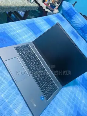 HP Zbook Firefly 15