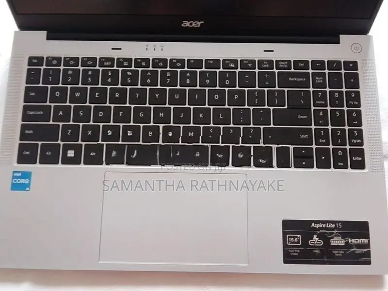Acer Aspire AL15-72P Laptop