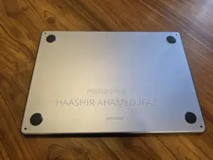 Apple MacBook Air M2