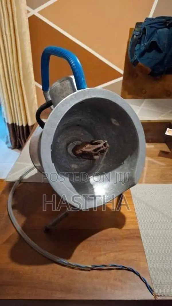Coconut Scraper Machine