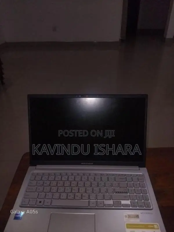 ASUS X1504V Vivobook