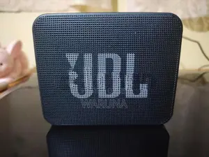 JBL Go Essential