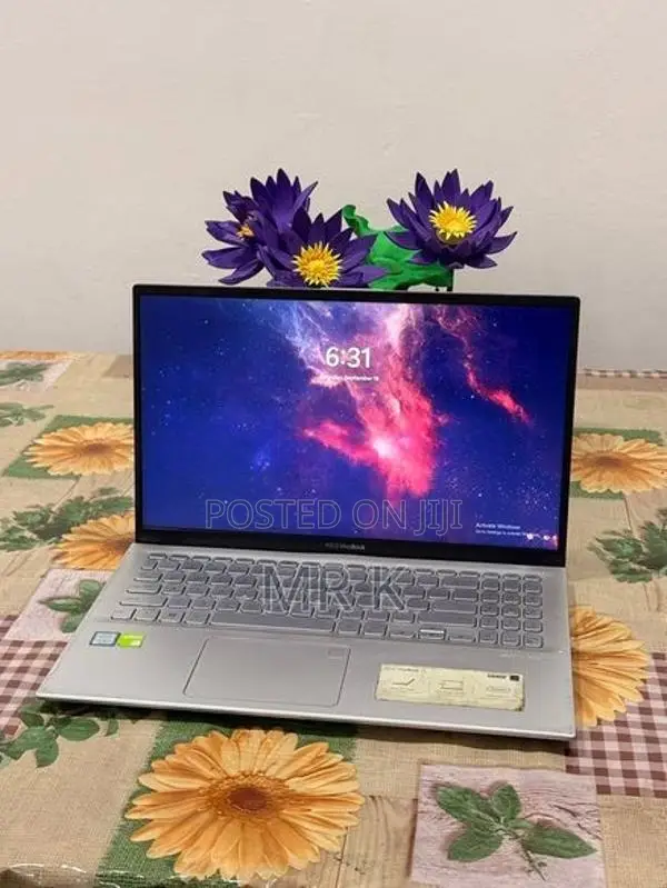 ASUS Vivo Book 15