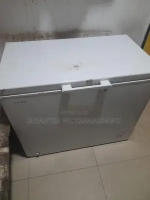 Chest Freezer - 240 Liter