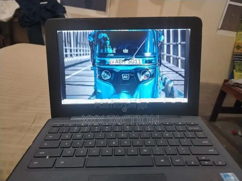 Hp Laptop Chorm Book