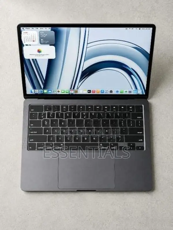 Apple Macbook M2 Pro