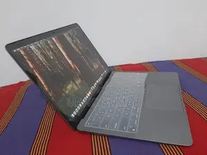 MacBook Air M1 (2020) 13-inch(2560×1600)