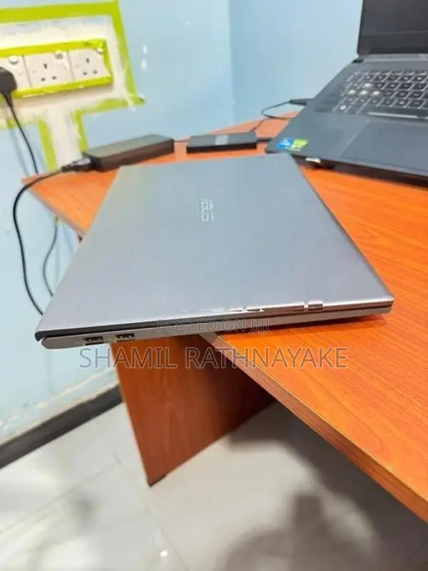 ASUS VivoBook X512J i3 10th Gen