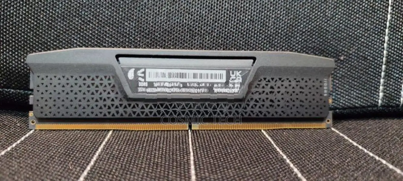 16 GB DDR5 RAM - Corsair Vengeance 5600MHz