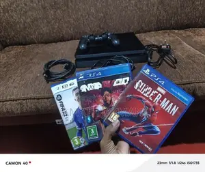 Sony PlayStation 4 Slim