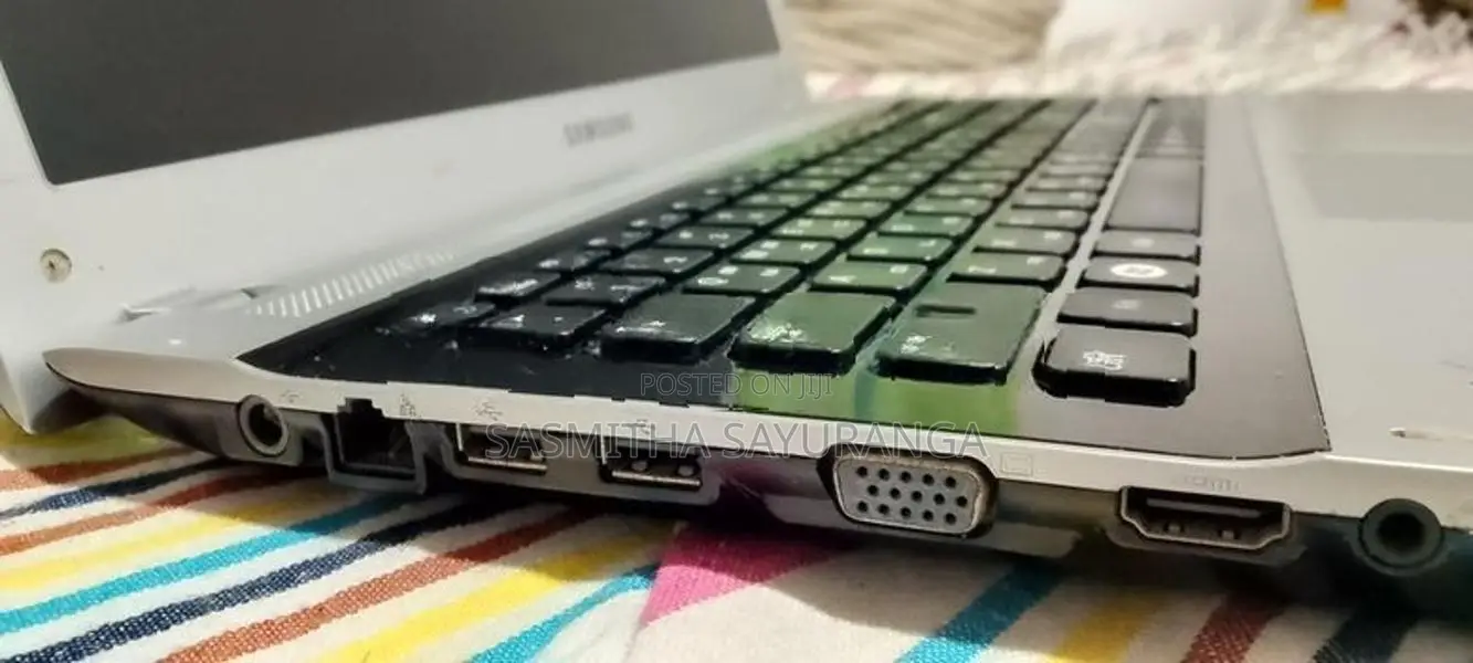Samsung RV518 Core i5 Laptop 4GB RAM