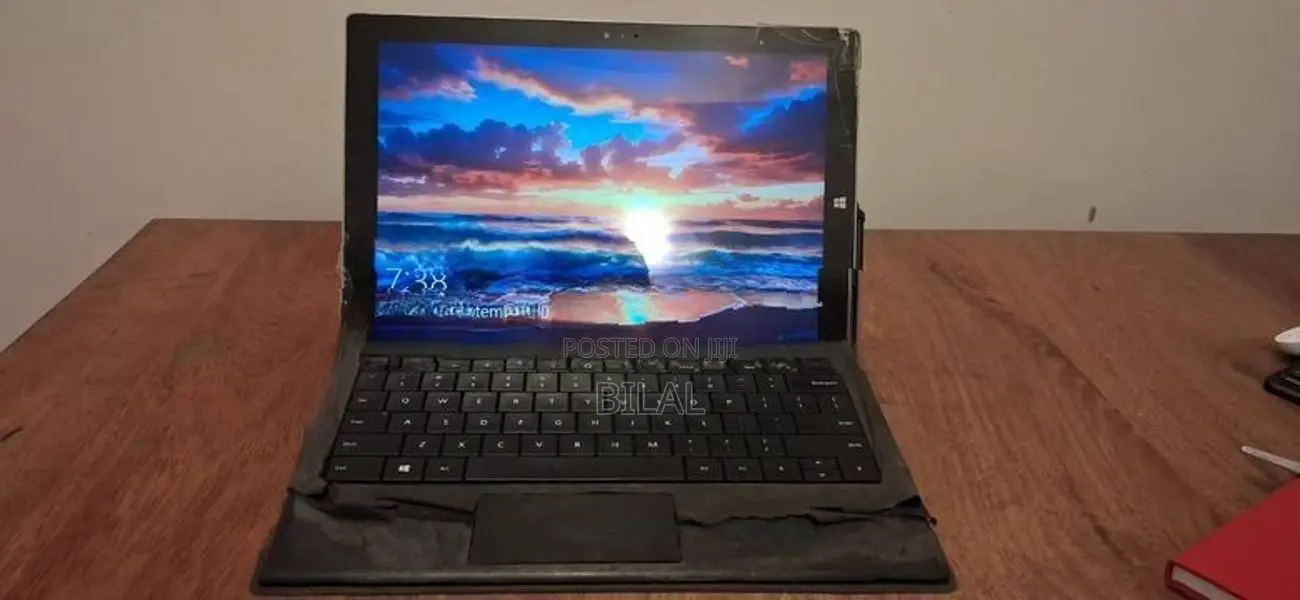 Microsoft Surface Pro 3 Core I7 256GB SSD 8GB RAM