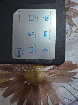 Dell Inspiron 15 3530