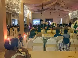 Projector screen rental