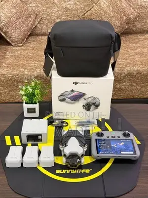 DJI Mini 4 Pro Combo Plus