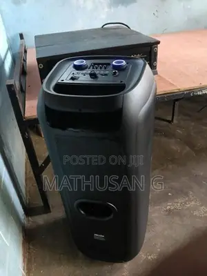 Speaker Box